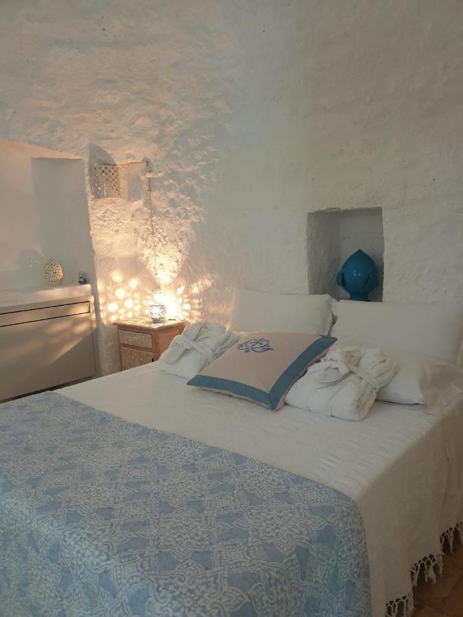 Trullisia Bed And Breakfast Alberobello Luaran gambar